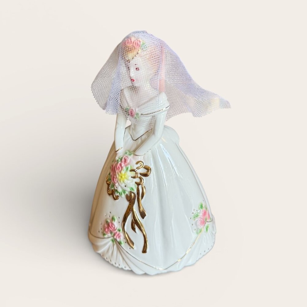 Vintage Josef Originals Applause Bride with Veil Figurine, #38660, 6.75” Tall